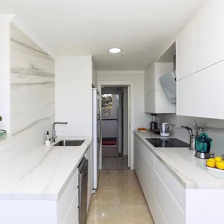 169 Medina Molins B-6 Апартаменты
