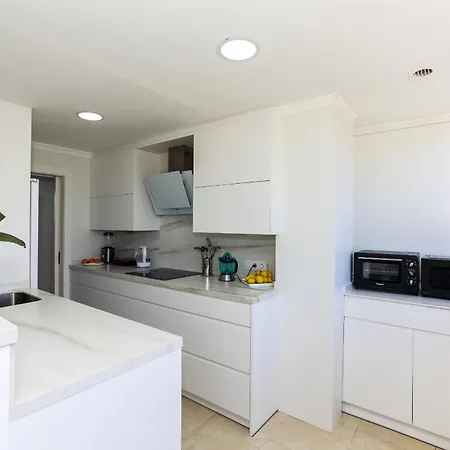 169 Medina Molins B-6 アパート *